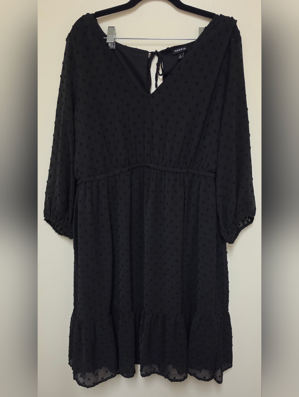 Torrid Mini Clip Dot Babydoll Dress Size 2 Color Black Like New